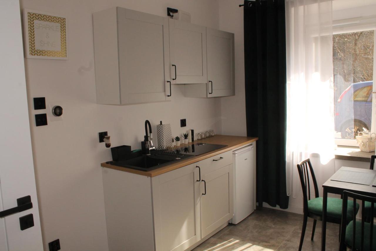 Apartament Z Historia Jelenia Góra Kültér fotó