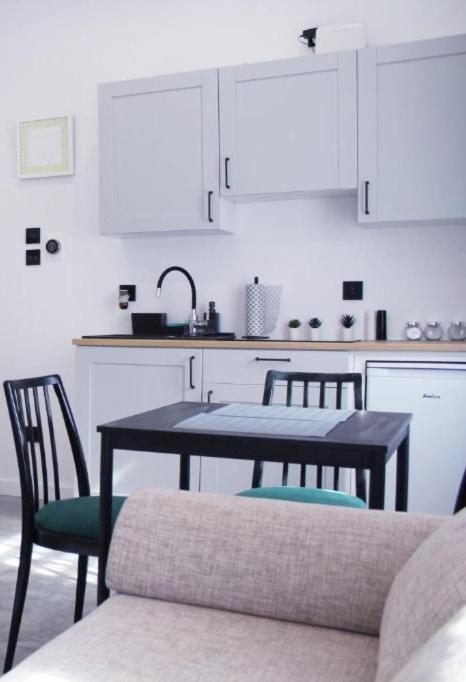 Apartament Z Historia Jelenia Góra Kültér fotó