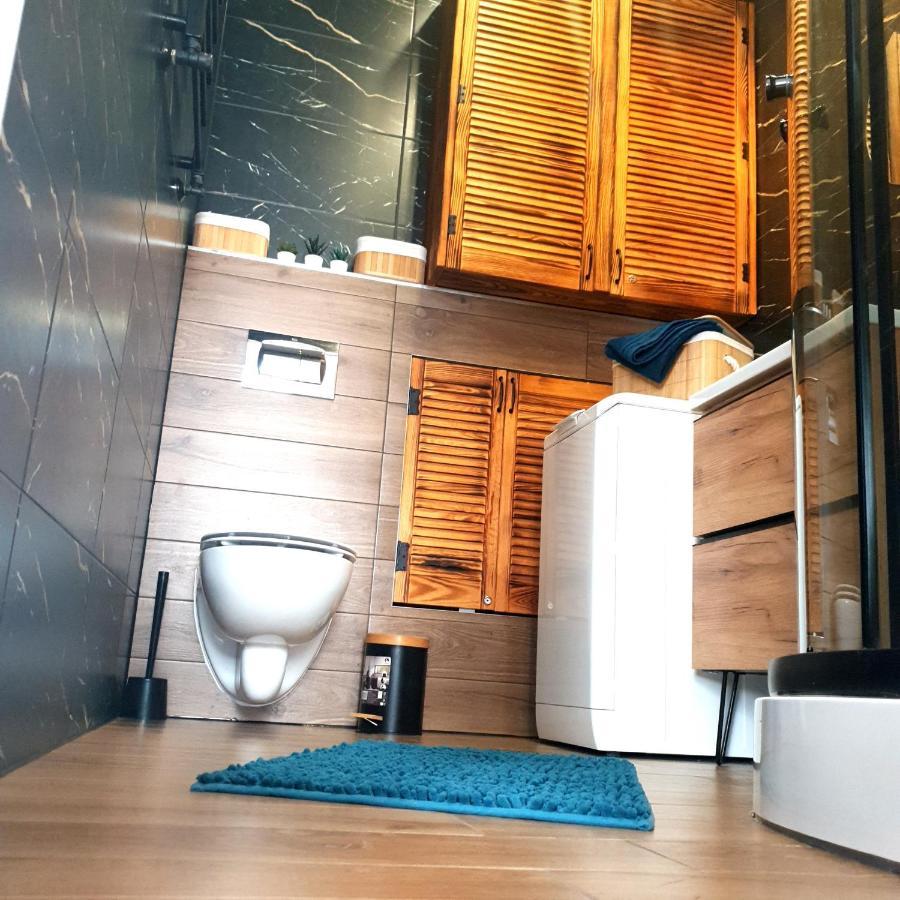 Apartament Z Historia Jelenia Góra Kültér fotó