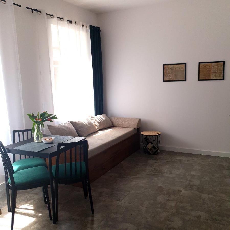 Apartament Z Historia Jelenia Góra Kültér fotó