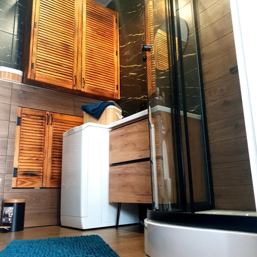 Apartament Z Historia Jelenia Góra Kültér fotó